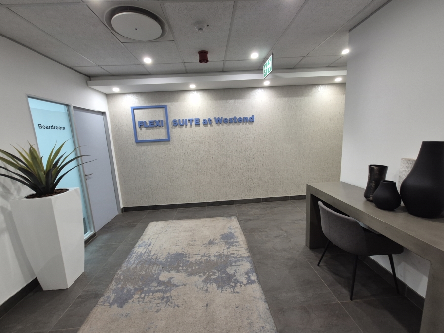 To Let Commercial Property for Rent in Die Hoewes Gauteng