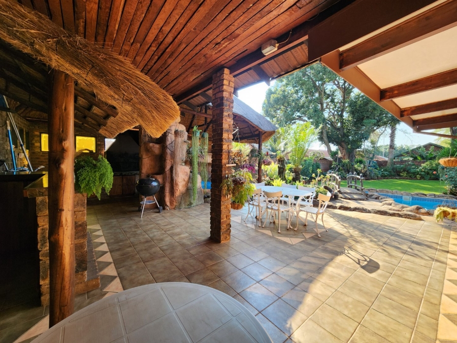 3 Bedroom Property for Sale in Theresa Park Gauteng