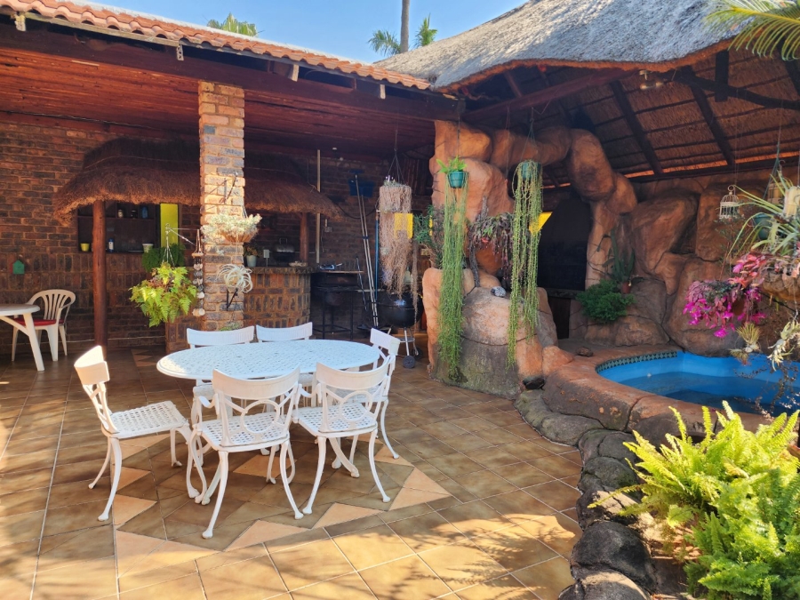 3 Bedroom Property for Sale in Theresa Park Gauteng