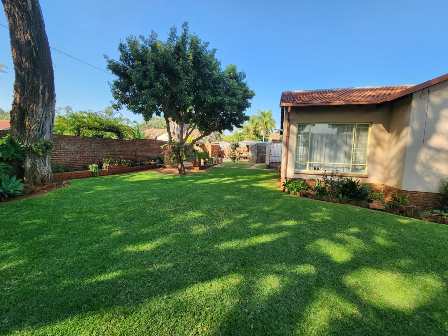 3 Bedroom Property for Sale in Theresa Park Gauteng