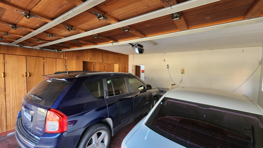 4 Bedroom Property for Sale in Meyersdal Gauteng