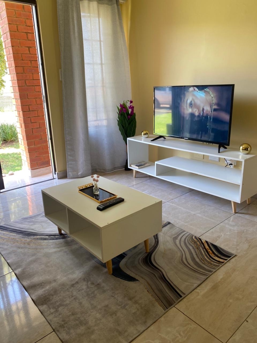 3 Bedroom Property for Sale in Noordwyk Gauteng