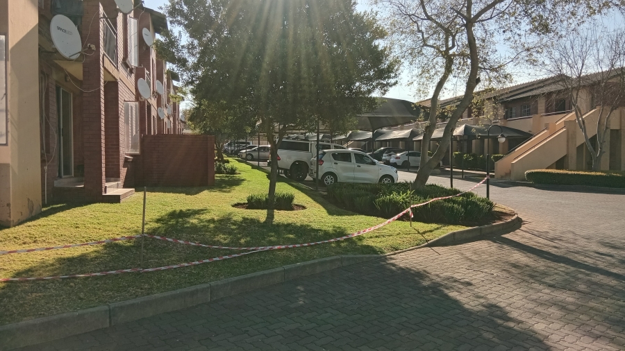 3 Bedroom Property for Sale in Noordwyk Gauteng