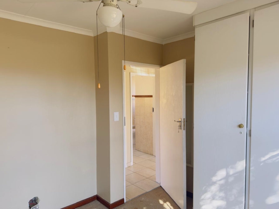 To Let 2 Bedroom Property for Rent in Noordwyk Gauteng