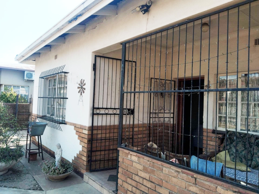 3 Bedroom Property for Sale in Pretoria Gardens Gauteng