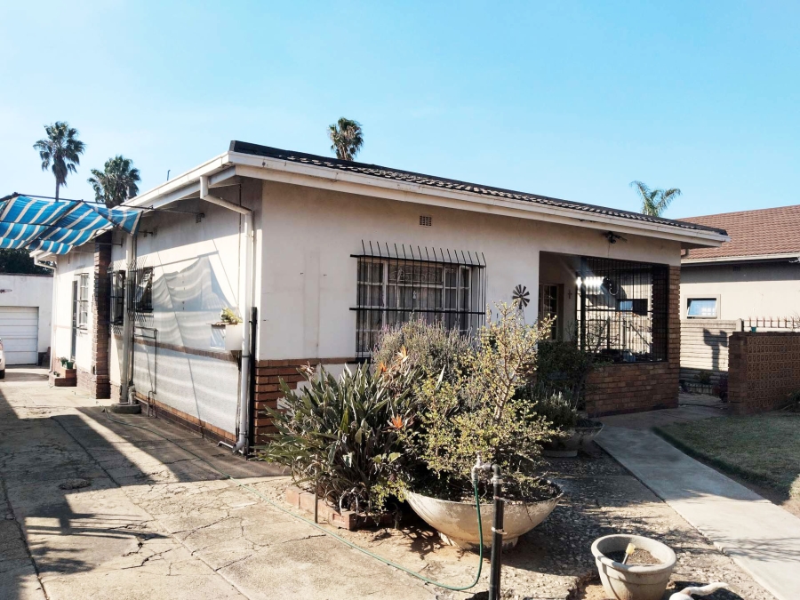 3 Bedroom Property for Sale in Pretoria Gardens Gauteng