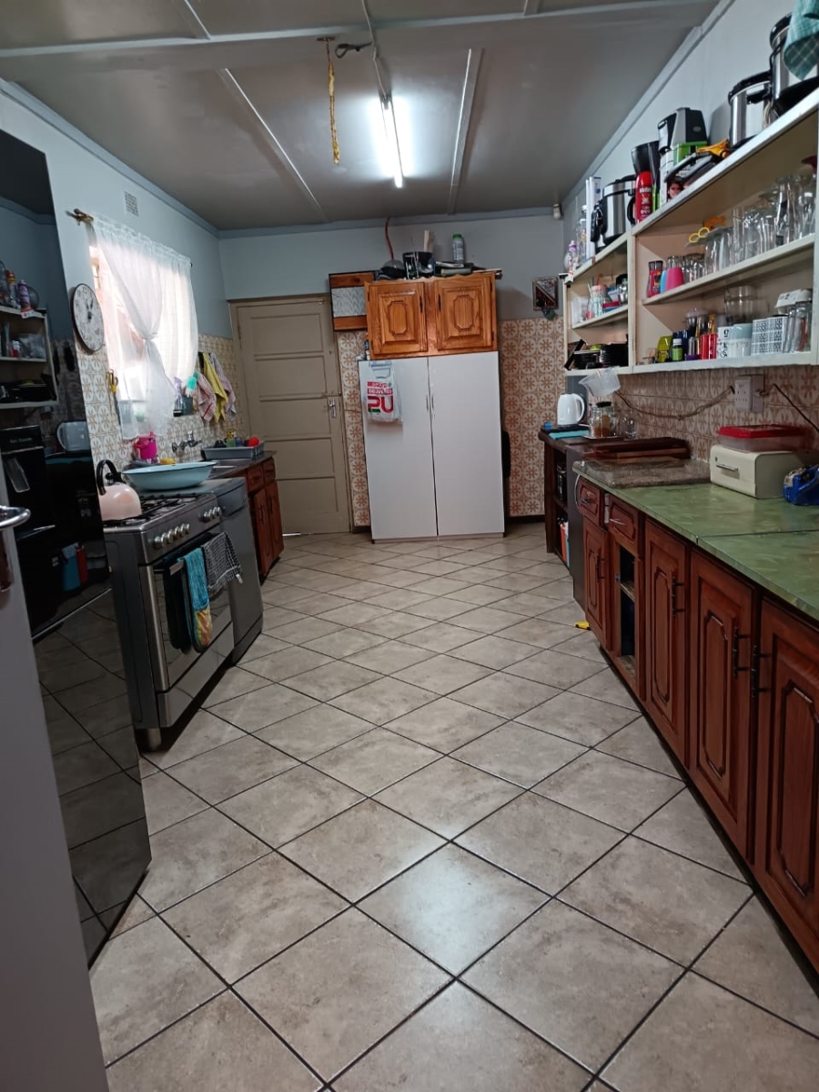 4 Bedroom Property for Sale in Vanderbijlpark CW 5 Gauteng