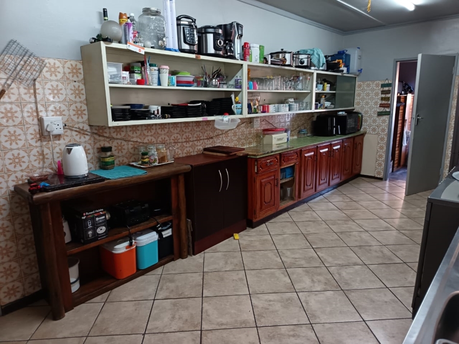 4 Bedroom Property for Sale in Vanderbijlpark CW 5 Gauteng