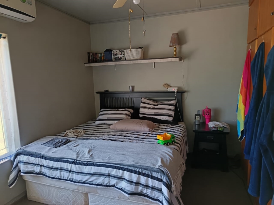 4 Bedroom Property for Sale in Vanderbijlpark CW 5 Gauteng