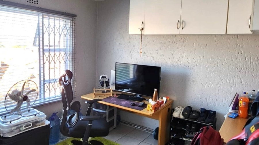 3 Bedroom Property for Sale in Winchester Hills Gauteng