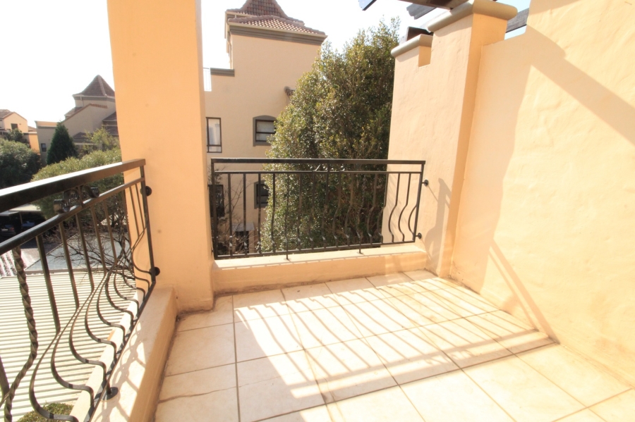To Let 0 Bedroom Property for Rent in Lonehill Gauteng