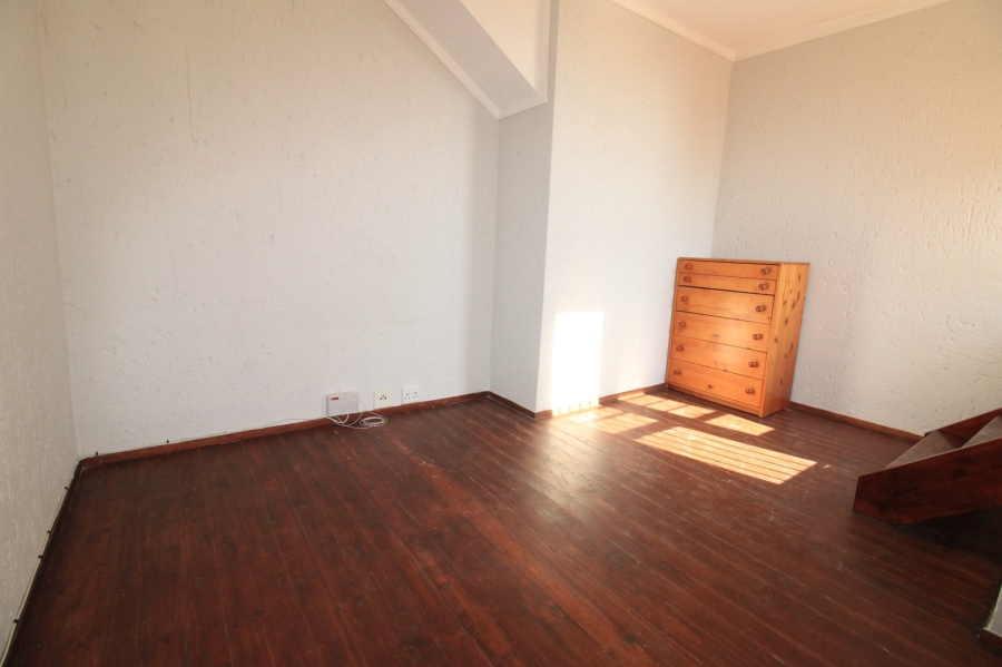To Let 0 Bedroom Property for Rent in Lonehill Gauteng
