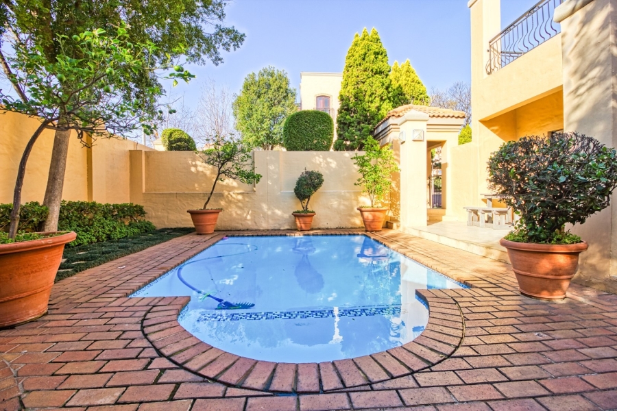 To Let 0 Bedroom Property for Rent in Lonehill Gauteng