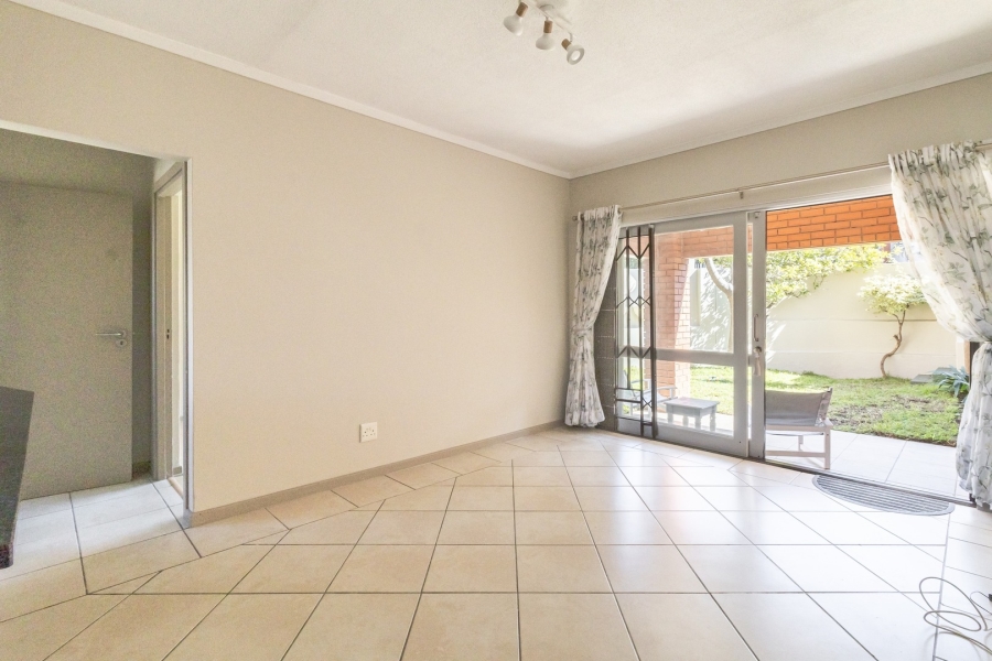 1 Bedroom Property for Sale in Lonehill Gauteng
