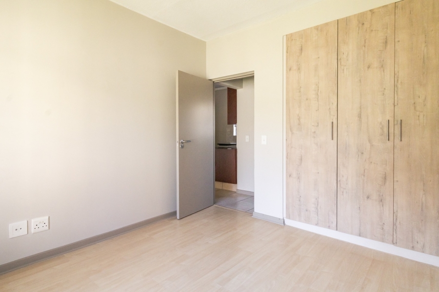 1 Bedroom Property for Sale in Lonehill Gauteng
