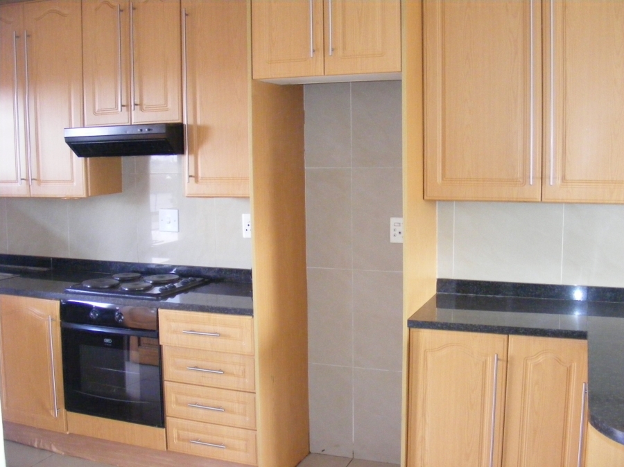 2 Bedroom Property for Sale in Lenasia Gauteng