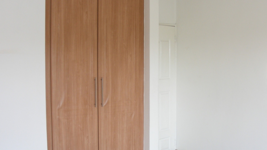 2 Bedroom Property for Sale in Lenasia Gauteng