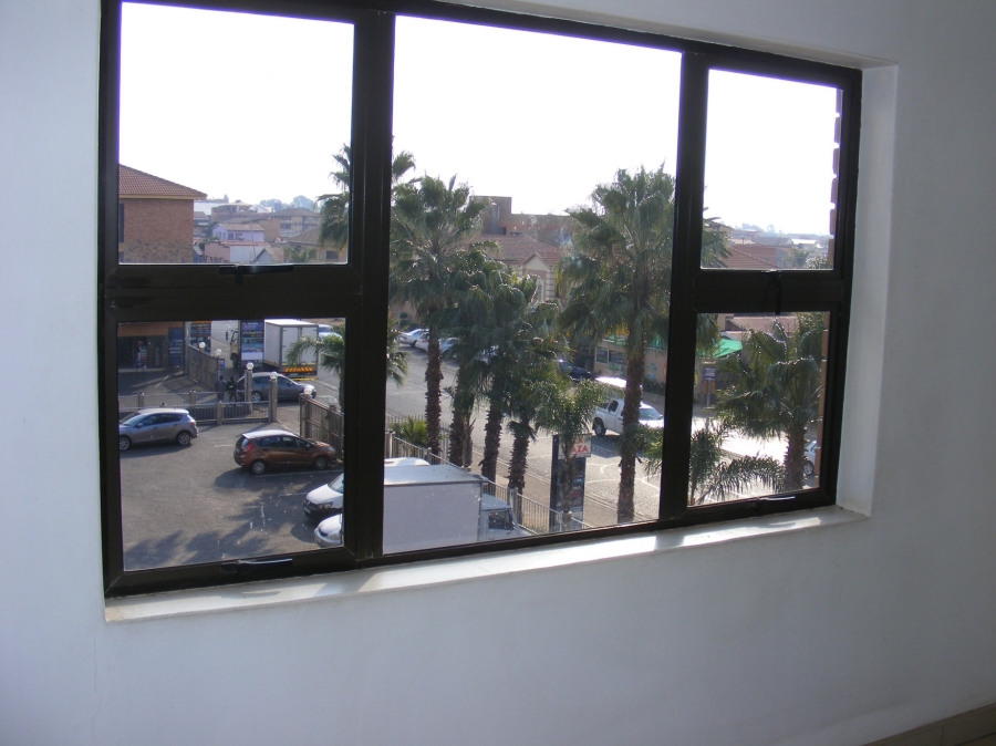 2 Bedroom Property for Sale in Lenasia Gauteng