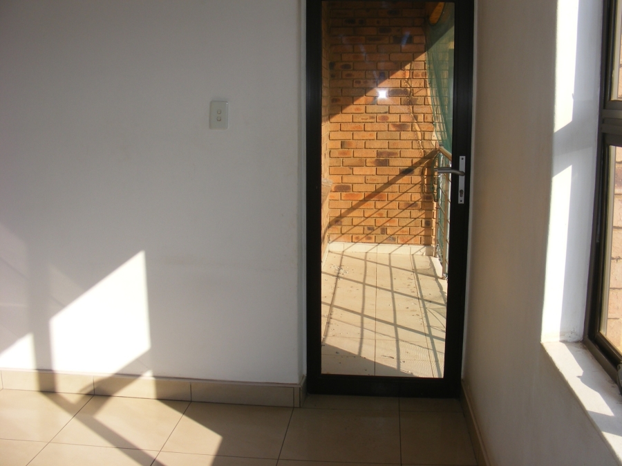 2 Bedroom Property for Sale in Lenasia Gauteng