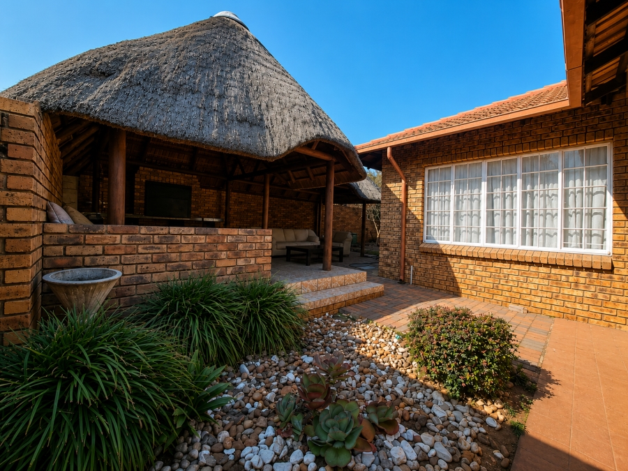3 Bedroom Property for Sale in Rooihuiskraal North Gauteng