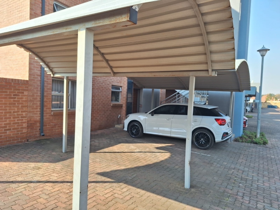 2 Bedroom Property for Sale in Montana Gauteng