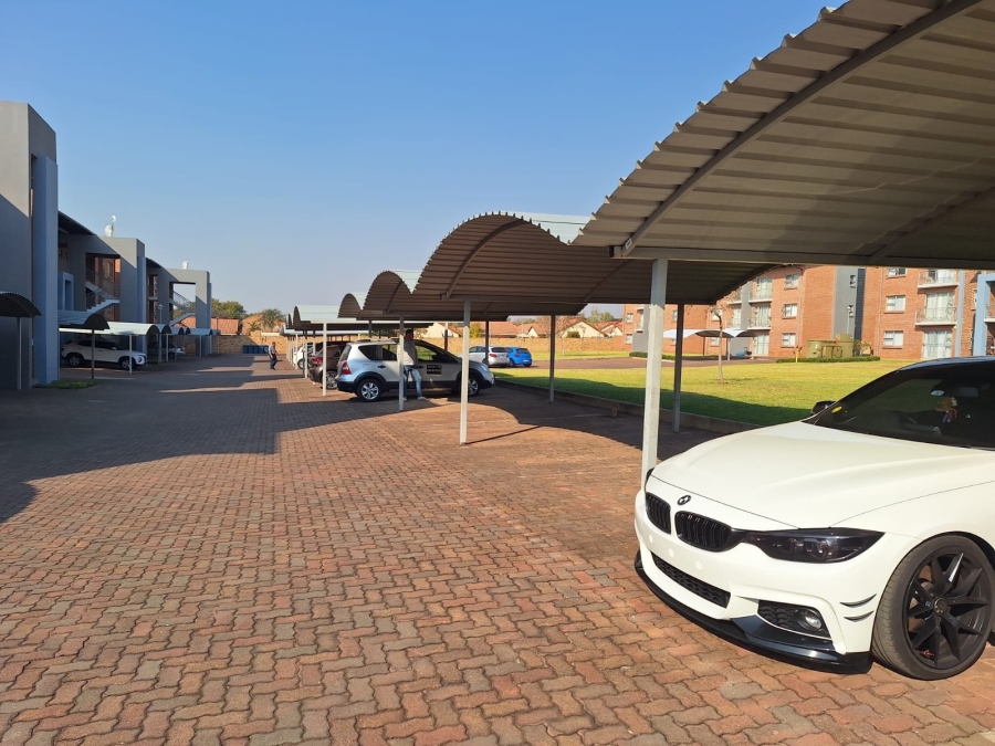 2 Bedroom Property for Sale in Montana Gauteng
