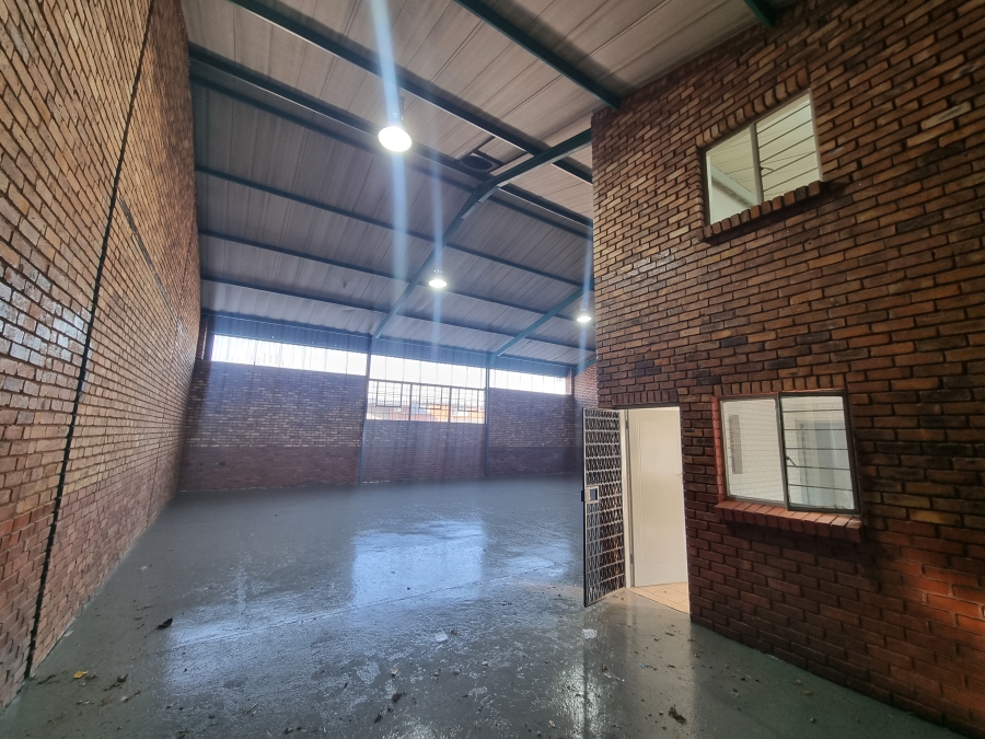 To Let Commercial Property for Rent in Hennopspark Gauteng