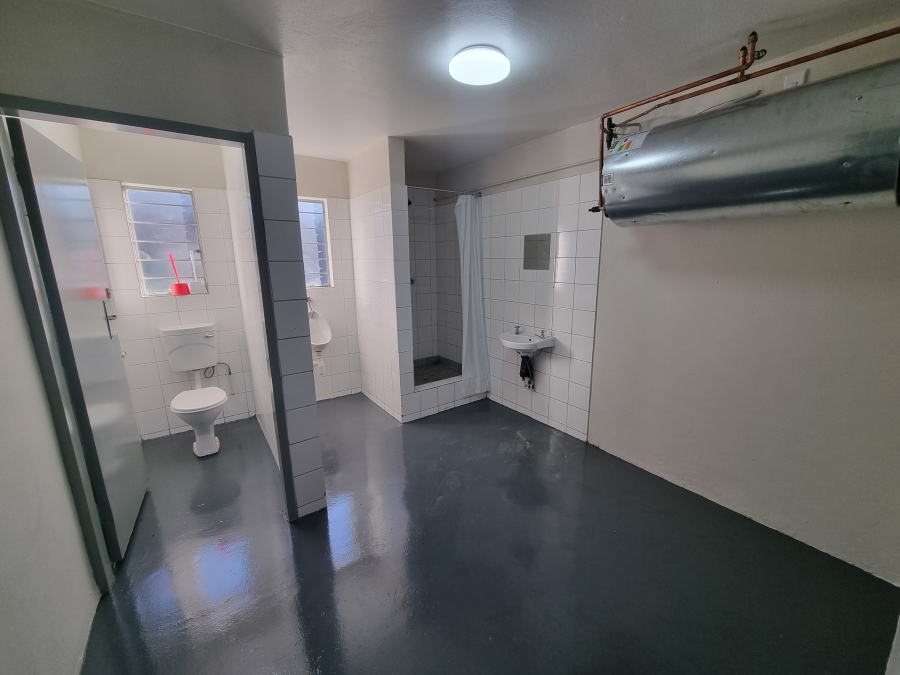 To Let Commercial Property for Rent in Hennopspark Gauteng