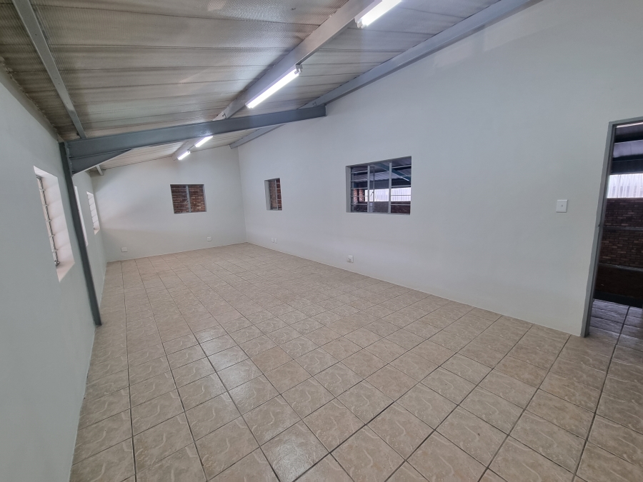 To Let Commercial Property for Rent in Hennopspark Gauteng