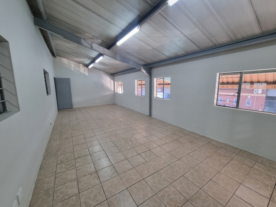 To Let Commercial Property for Rent in Hennopspark Gauteng