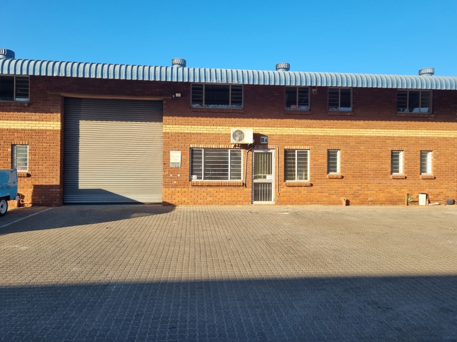 To Let Commercial Property for Rent in Hennopspark Gauteng