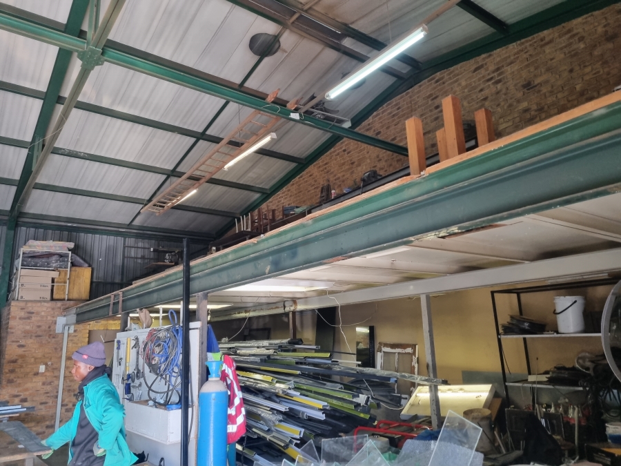 To Let Commercial Property for Rent in Hennopspark Gauteng