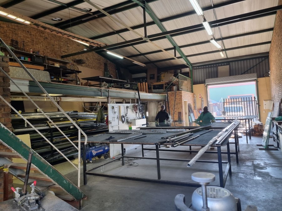 To Let Commercial Property for Rent in Hennopspark Gauteng