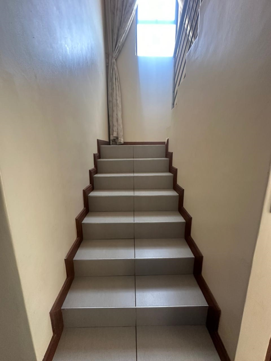 To Let 3 Bedroom Property for Rent in Thatchfield Hills Gauteng
