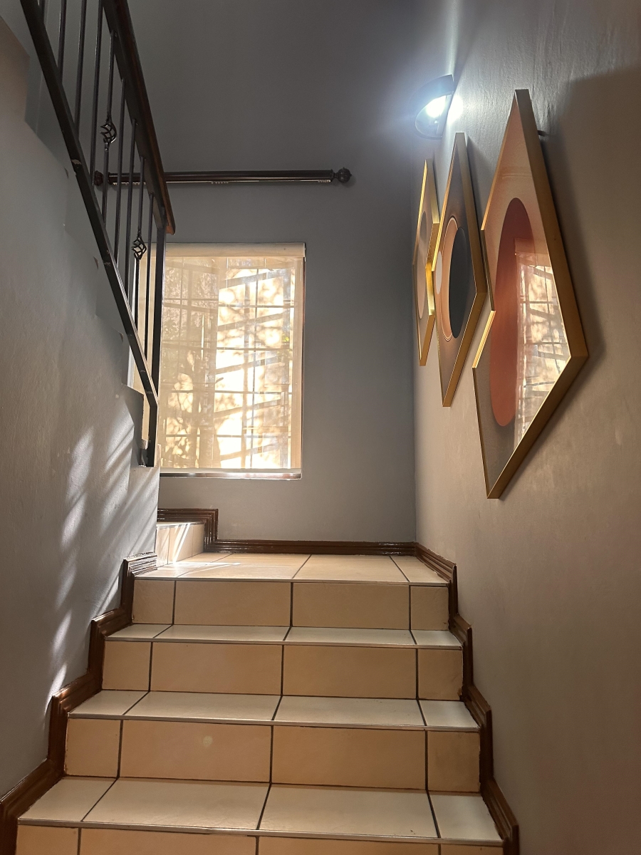 To Let 3 Bedroom Property for Rent in Broadacres Gauteng