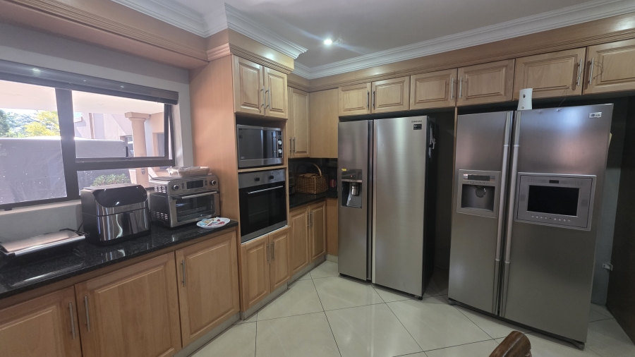 5 Bedroom Property for Sale in Menlo Park Gauteng