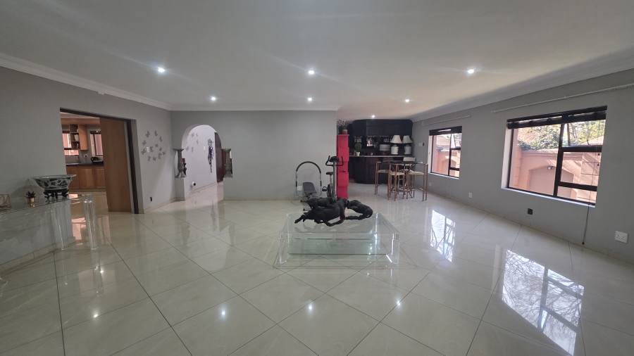 5 Bedroom Property for Sale in Menlo Park Gauteng