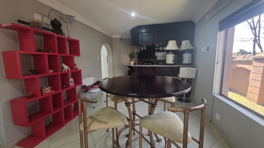 5 Bedroom Property for Sale in Menlo Park Gauteng