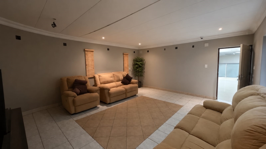 5 Bedroom Property for Sale in Menlo Park Gauteng
