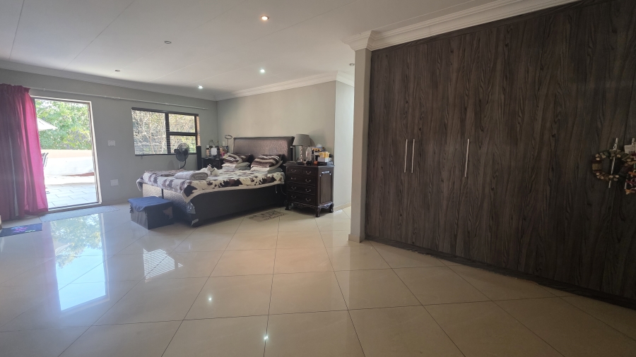 5 Bedroom Property for Sale in Menlo Park Gauteng