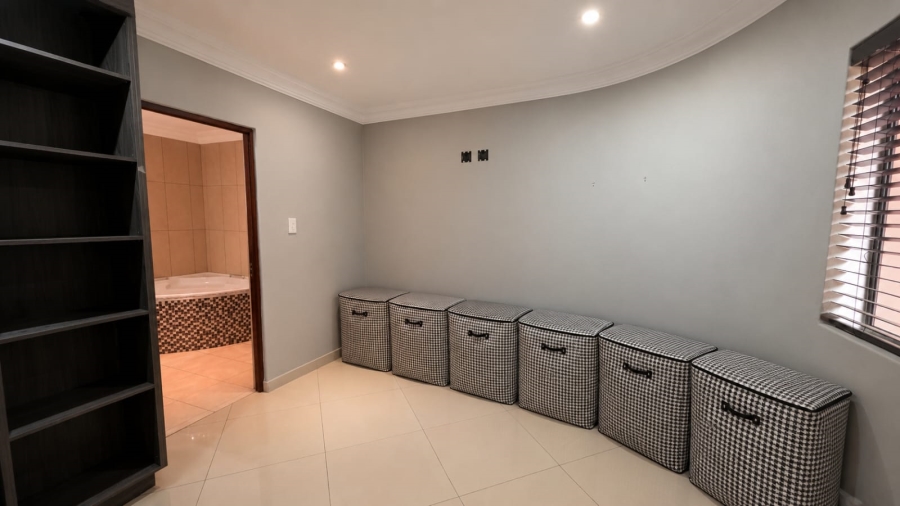 5 Bedroom Property for Sale in Menlo Park Gauteng