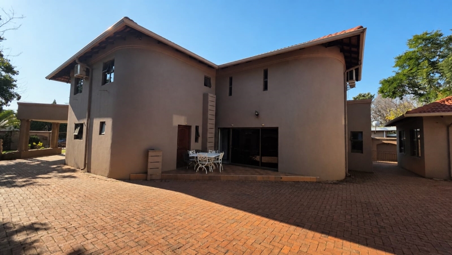 5 Bedroom Property for Sale in Menlo Park Gauteng