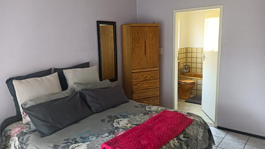 4 Bedroom Property for Sale in Van Riebeeck Park Gauteng