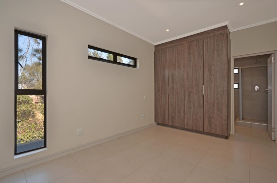 To Let 3 Bedroom Property for Rent in Petervale Gauteng