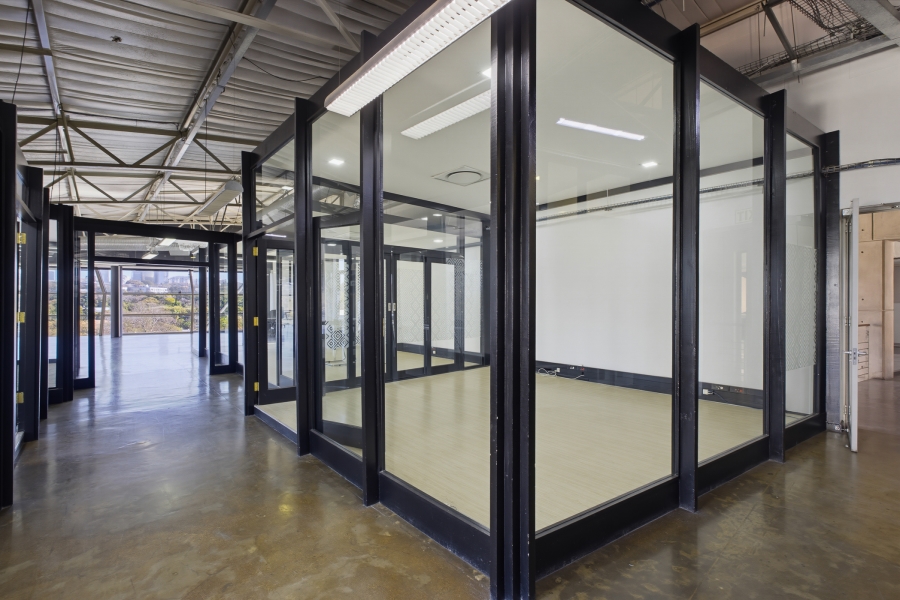 To Let Commercial Property for Rent in Strathavon Gauteng