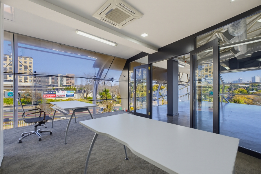 To Let Commercial Property for Rent in Strathavon Gauteng