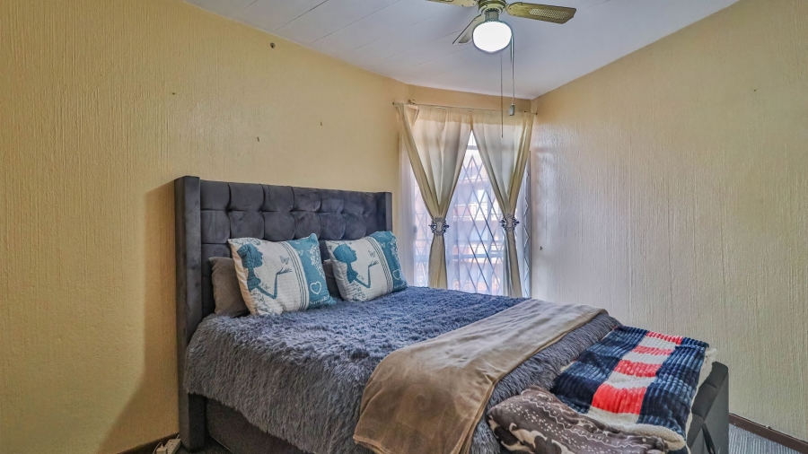 2 Bedroom Property for Sale in Pretoria Gardens Gauteng