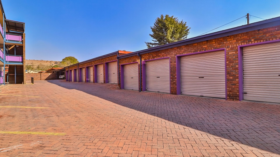 2 Bedroom Property for Sale in Pretoria Gardens Gauteng