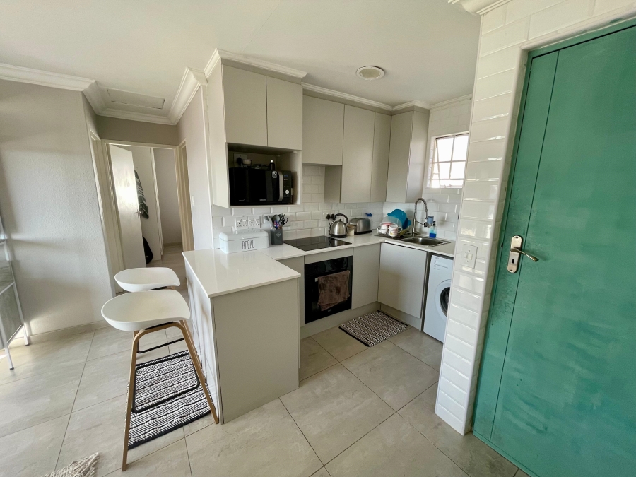 2 Bedroom Property for Sale in Groenkloof Gauteng