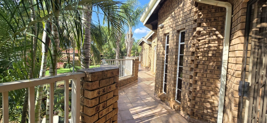 6 Bedroom Property for Sale in Amandasig Gauteng